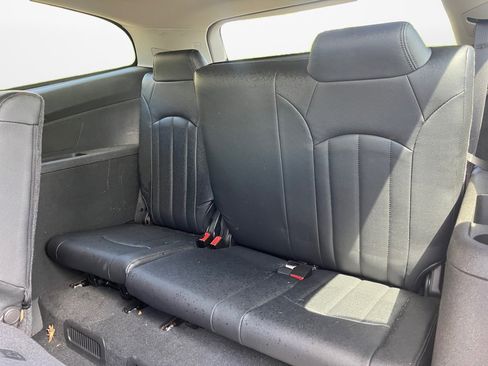 Used 2017 Chevrolet Traverse LT AWD/4WD image 15