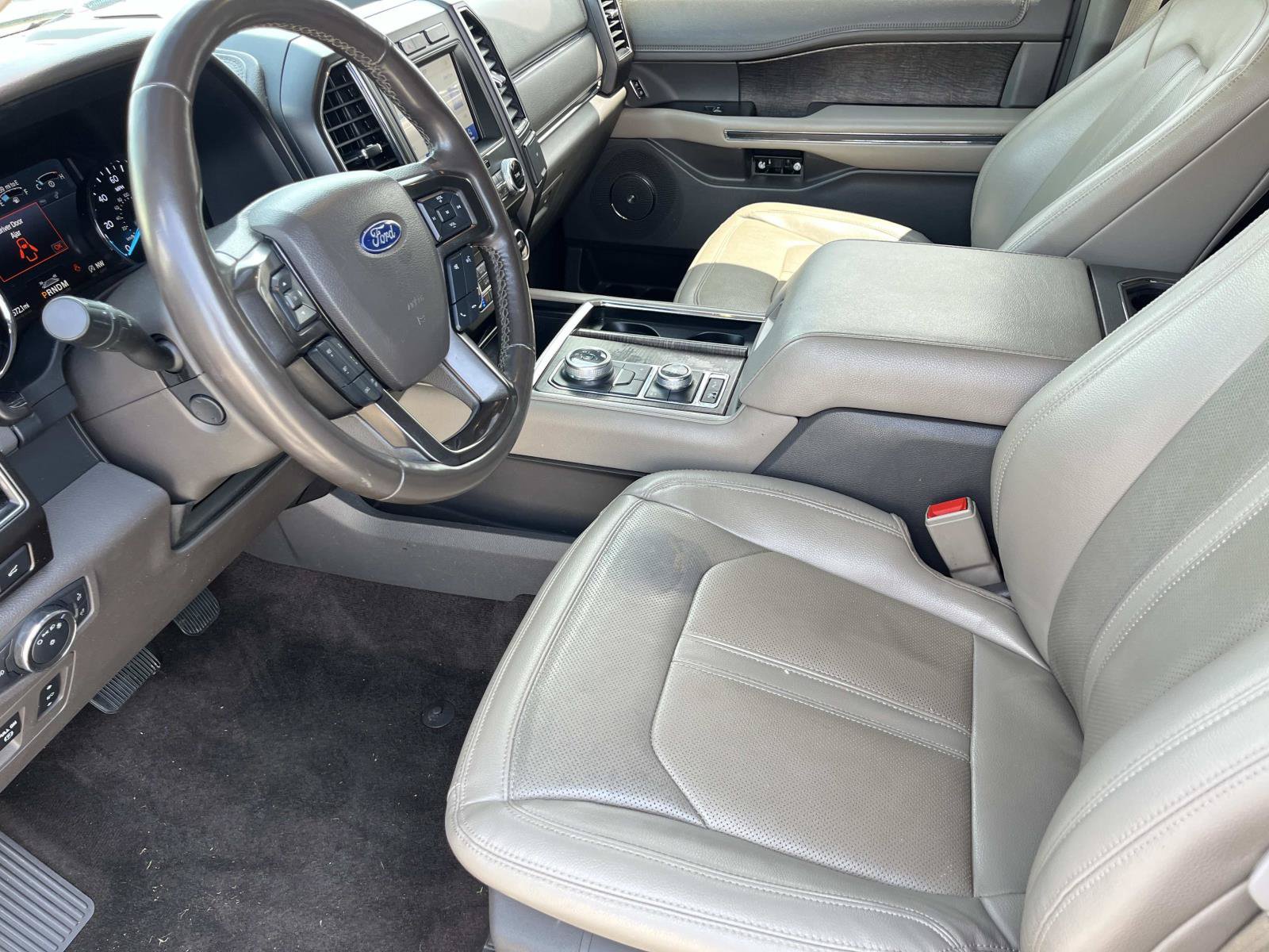 Used 2021 Ford Expedition Max Limited AWD/4WD image 28