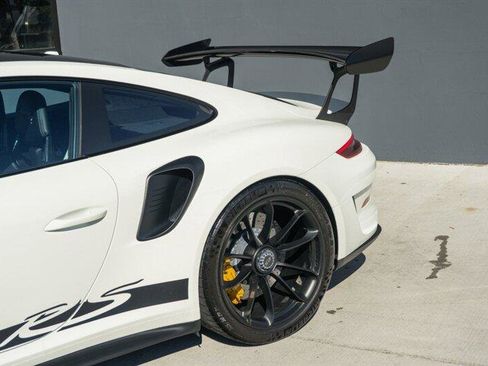 Used 2019 Porsche 911 GT3 RS w/ Weissach Package image 25