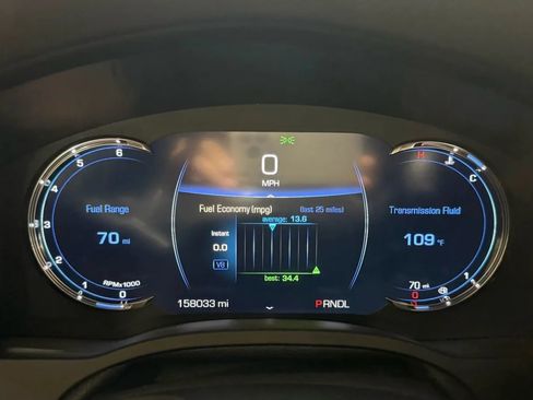 Used 2017 Cadillac Escalade ESV Luxury AWD/4WD image 16