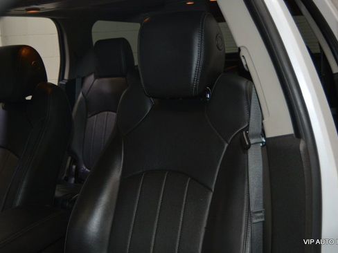 Used 2016 GMC Acadia Denali AWD/4WD image 13