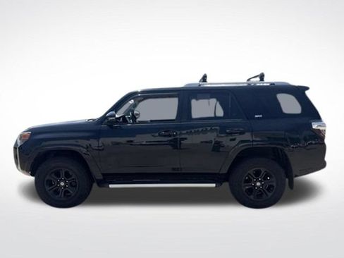Used 2018 Toyota 4Runner SR5 Premium AWD/4WD image 8