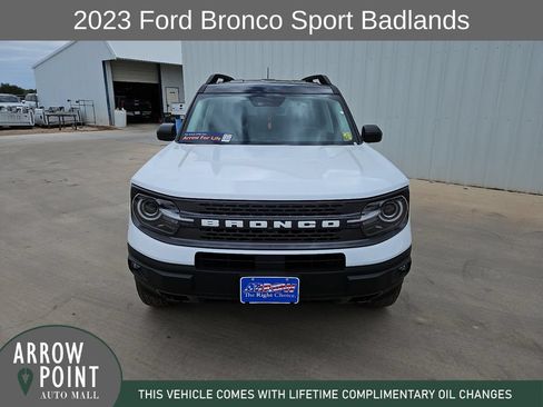 Used 2023 Ford Bronco Sport Badlands AWD/4WD image 3