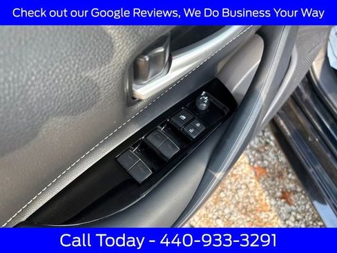 Used 2023 Toyota Corolla SE image 14