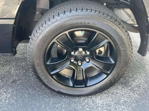 Used 2021 RAM 1500 Big Horn RWD image 11