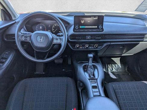 Used 2023 Honda HR-V LX image 23