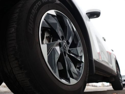 Certified 2025 Nissan Rogue SV AWD/4WD image 10
