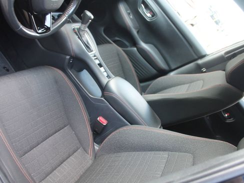 Used 2024 Honda HR-V Sport image 16