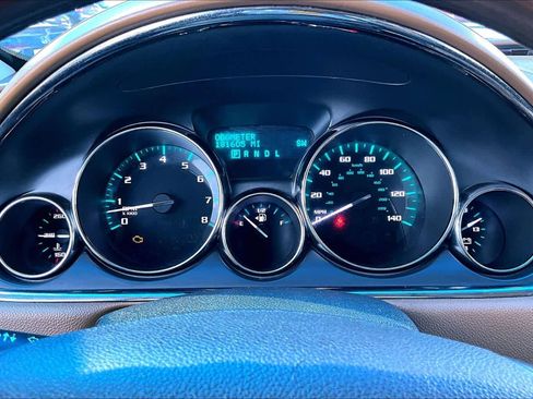 Used 2013 Buick Enclave Leather image 26