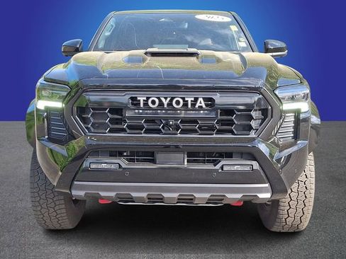 Used 2025 Toyota Tacoma TRD Pro w/ Tow Tech Package AWD/4WD image 2