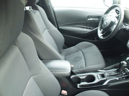 Used 2022 Toyota Corolla SE image 4