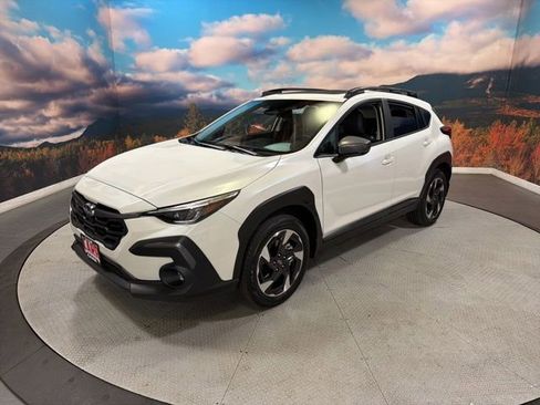 Certified 2025 Subaru Crosstrek 2.5i Limited w/ Popular Package #4A AWD/4WD image 4