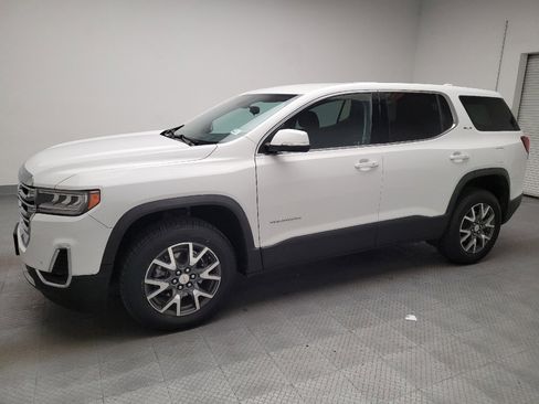 Used 2022 GMC Acadia SLE FWD image 2