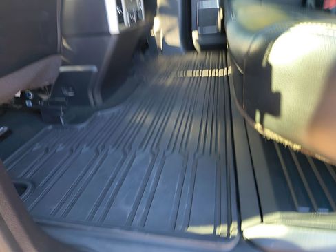 Used 2019 Ford F350 Lariat w/ Lariat Ultimate Package image 38