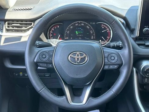 Used 2025 Toyota RAV4 XLE w/ Convenience Package AWD/4WD image 59