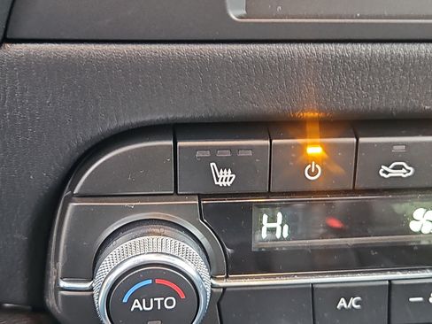 Certified 2025 MAZDA CX-5 AWD 2.5 S w/ Preferred Package image 12