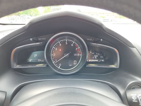Used 2018 MAZDA MAZDA3 Grand Touring w/ Premium Equipment Package FWD image 24