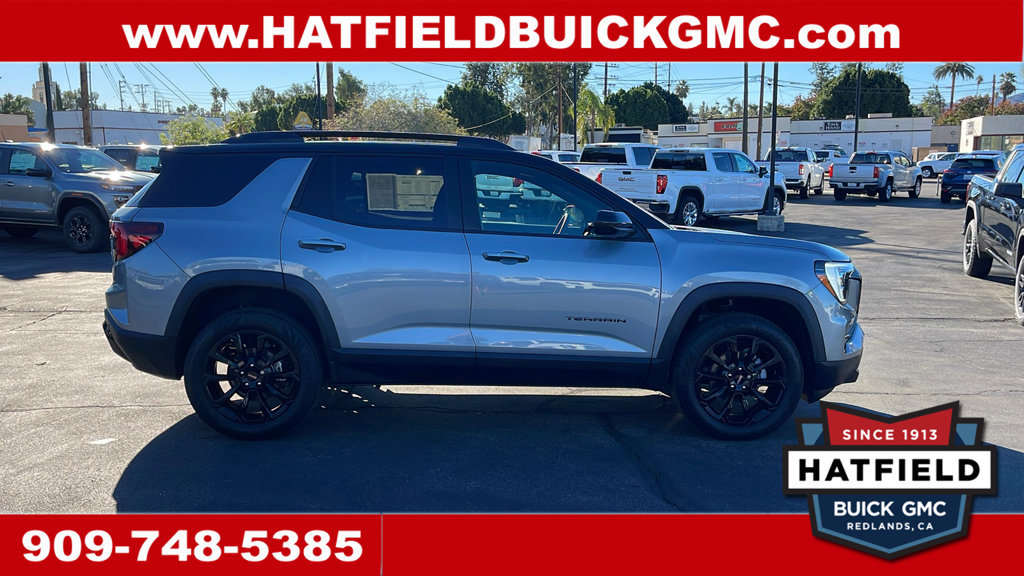Used 2026 GMC Terrain Elevation w/ Black Edition FWD image 6
