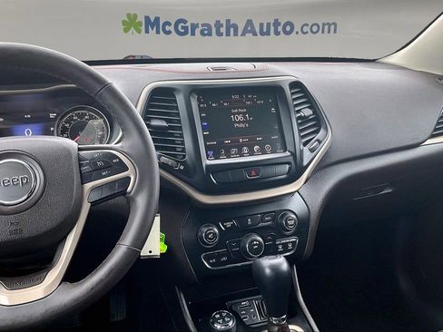 Used 2014 Jeep Cherokee Trailhawk w/ Leather Interior Group image 9