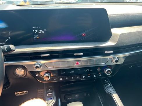 Certified 2024 Kia Telluride SX Prestige X-Line AWD/4WD image 9