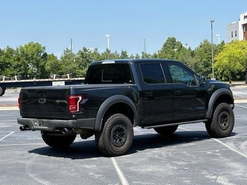 Used 2018 Ford F150 Raptor w/ Equipment Group 802A Luxury AWD/4WD image 8