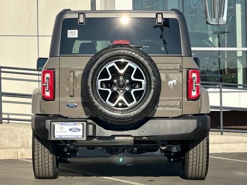 New 2025 Ford Bronco Outer Banks image 4