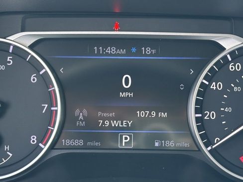 Certified 2022 Nissan Sentra SR w/ Trunk Package image 40