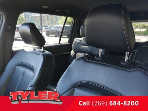 Used 2024 Jeep Grand Cherokee L Limited AWD/4WD image 35