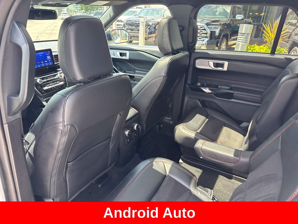 Used 2023 Ford Explorer ST-Line w/ Class IV Trailer Tow Package AWD/4WD image 16