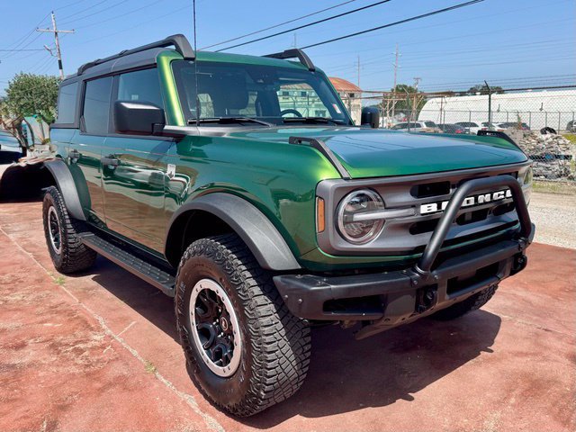 Used 2024 Ford Bronco Big Bend w/ Sasquatch Package AWD/4WD image 3