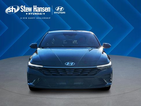 New 2026 Hyundai Elantra SEL Sport Premium image 13