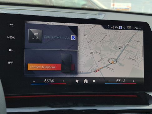 New 2026 BMW X2 xDrive28i w/ Technology Package AWD/4WD image 27