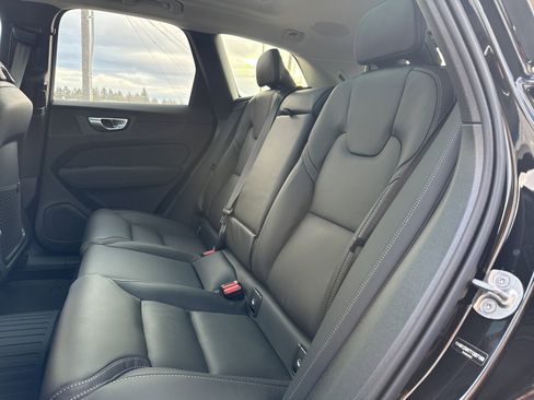 New 2026 Volvo XC60 B5 Ultra w/ Protection Package Premier image 11