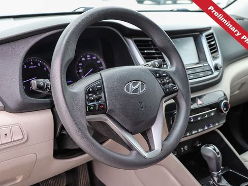 Used 2018 Hyundai Tucson SEL FWD image 16