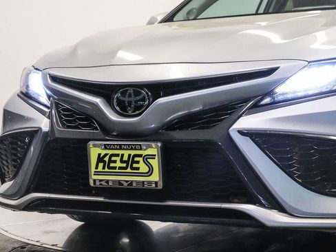 Used 2024 Toyota Camry XSE FWD image 8