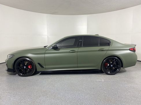 Used 2023 BMW M550i xDrive image 8