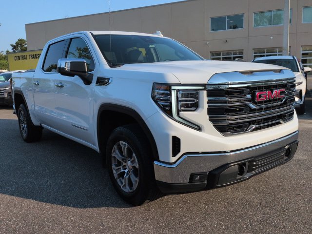 Used 2025 GMC Sierra 1500 SLT RWD image 3