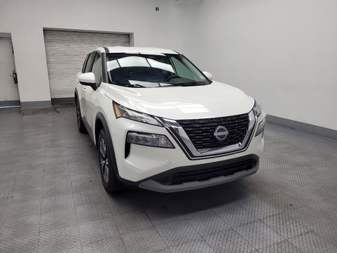Used 2023 Nissan Rogue SV AWD/4WD image 13