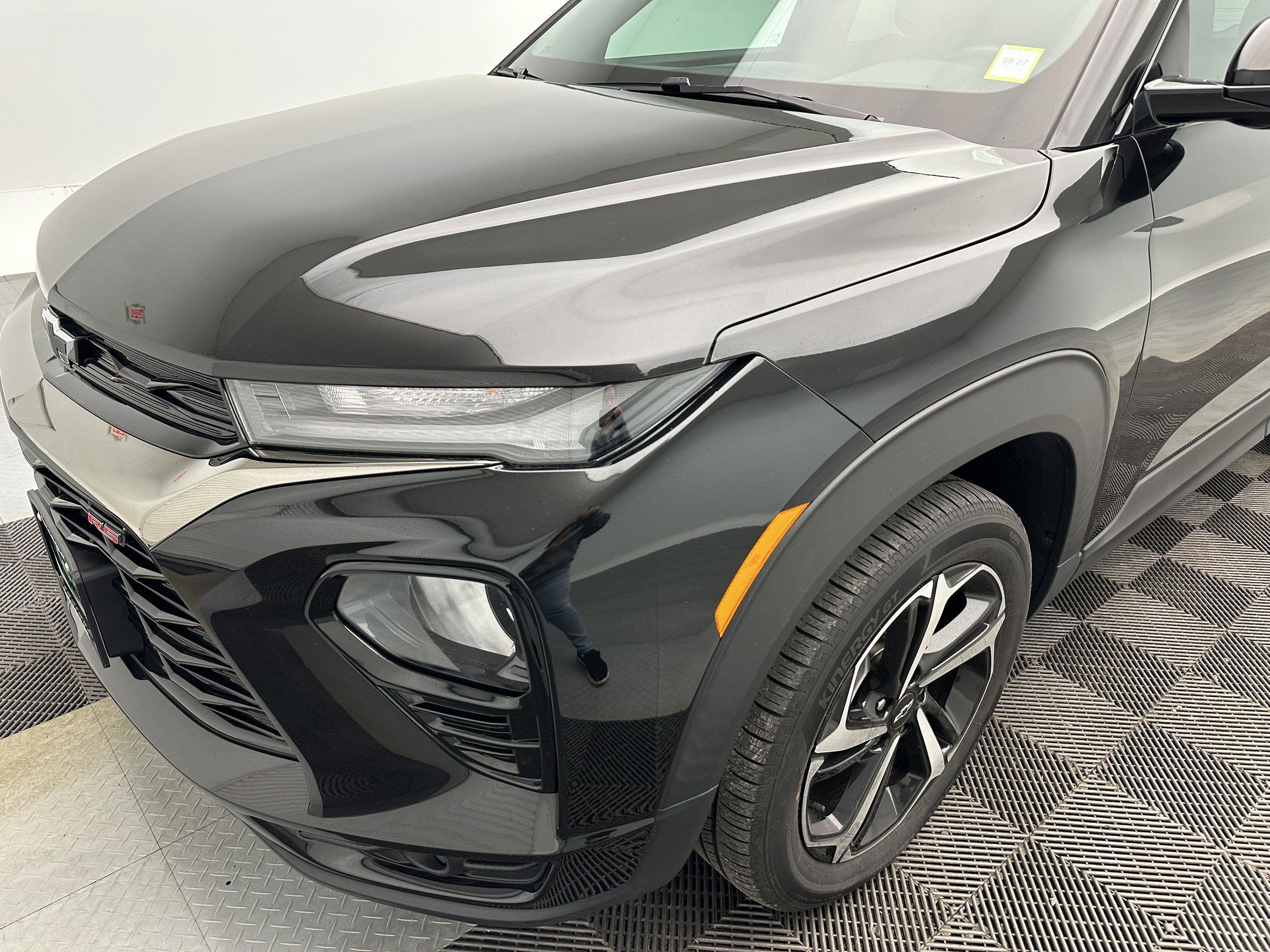 Certified 2023 Chevrolet TrailBlazer RS w/ Convenience Package AWD/4WD image 25