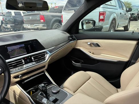 Used 2019 BMW 330i Sedan w/ Convenience Package RWD image 24
