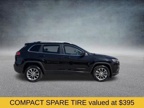 Used 2020 Jeep Cherokee Latitude Plus w/ Cold Weather Group image 3