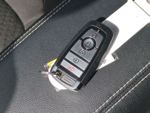Used 2024 Ford Escape Active w/ Tech Pack #2 AWD/4WD image 37