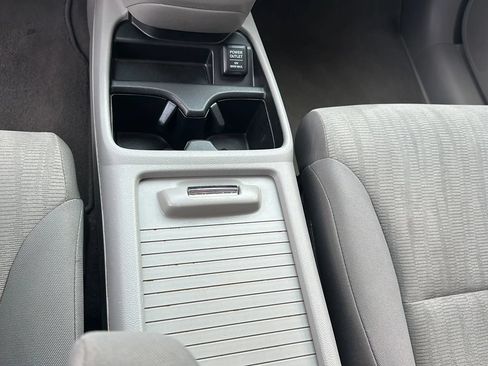 Used 2013 Honda CR-V LX image 22