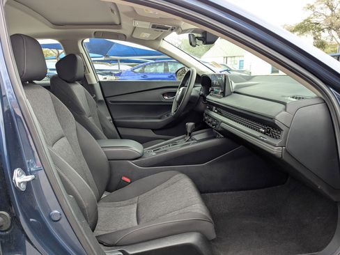 Used 2024 Honda Accord EX image 26