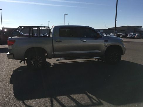 Used 2010 Toyota Tundra Limited AWD/4WD image 7