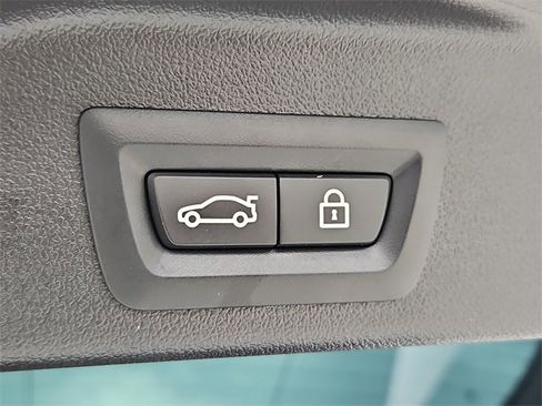 Used 2023 BMW X5 M50i w/ Parking Assistance Package image 24
