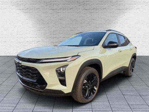 New 2026 Chevrolet Trax ACTIV w/ Driver Confidence Package image 8