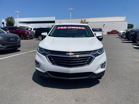 Used 2021 Chevrolet Equinox LT FWD image 2