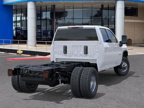 New 2025 Chevrolet Silverado 3500 W/T w/ WT Convenience Package AWD/4WD image 4