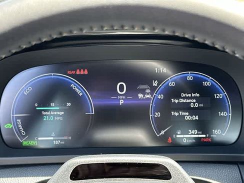 New 2026 Toyota Crown Platinum AWD/4WD image 6